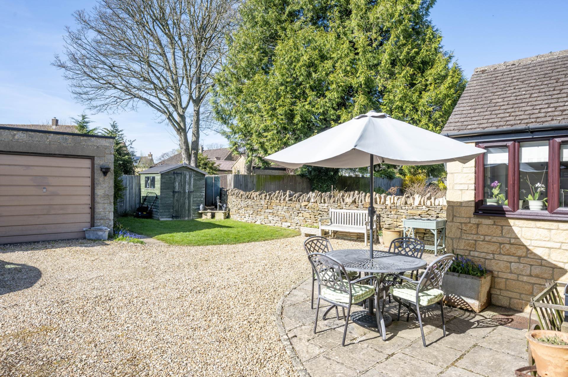 Church Street, Kingham, Image 15