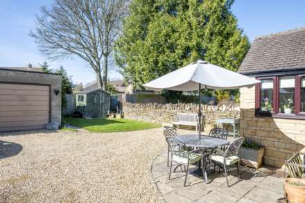 Church Street, Kingham, Image 15