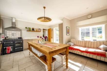 Burford Rd, Chipping Norton, Image 3