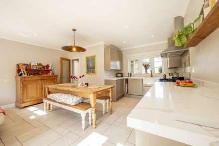 Burford Rd, Chipping Norton, Image 4