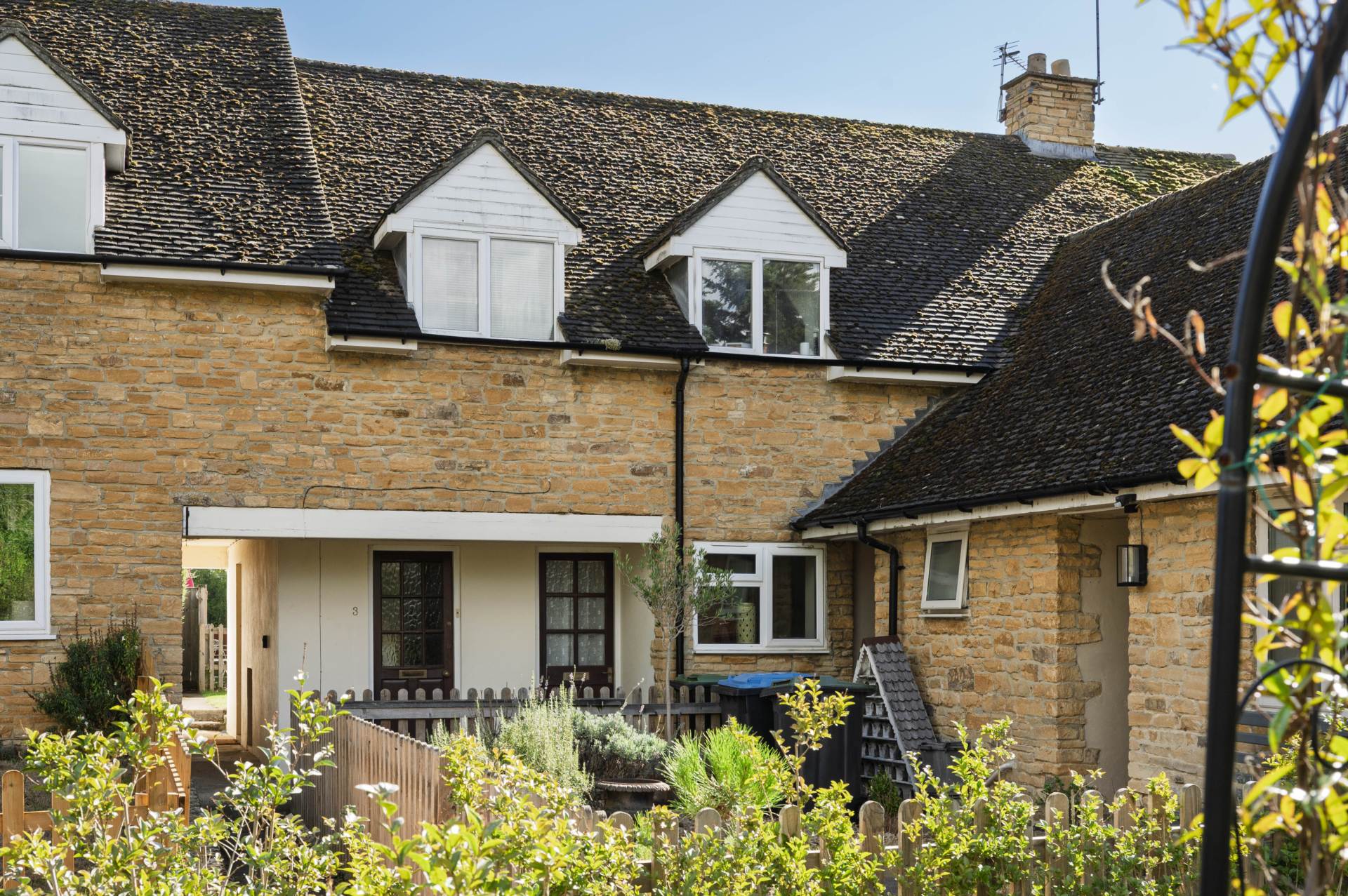 Ledwell Road, Sandford St. Martin, Image 1