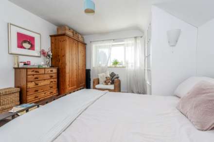 Ledwell Road, Sandford St. Martin, Image 9