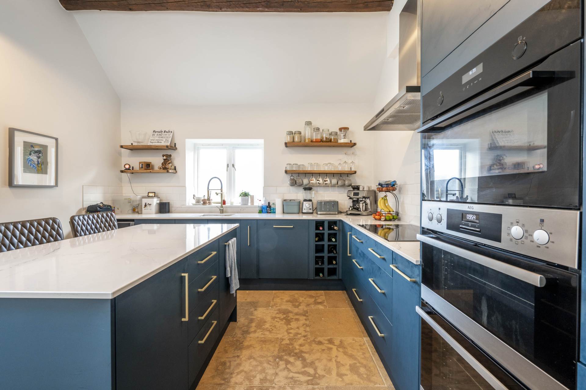 Lyneham Farm Cottages, Lyneham, Image 8