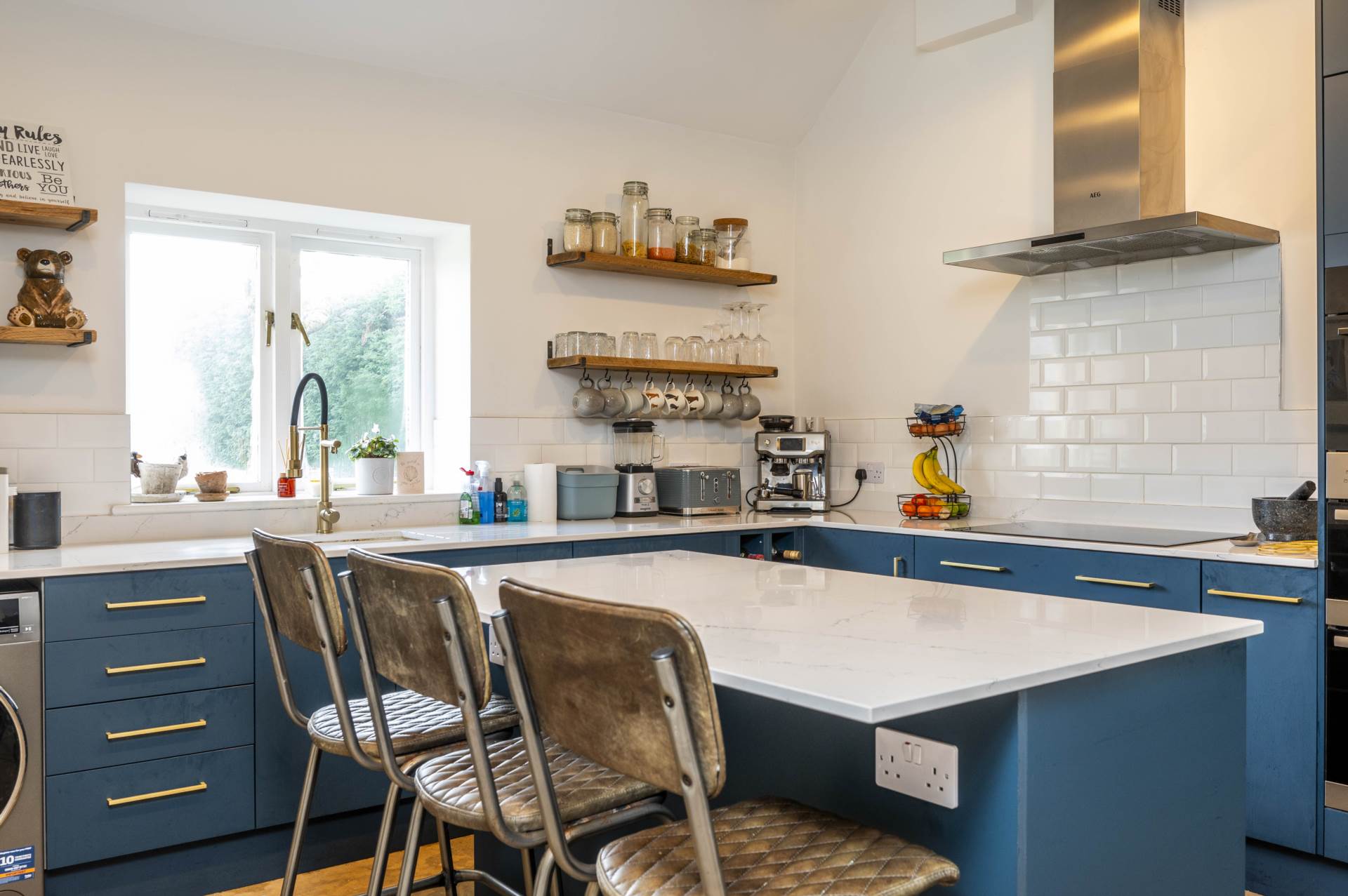 Lyneham Farm Cottages, Lyneham, Image 9