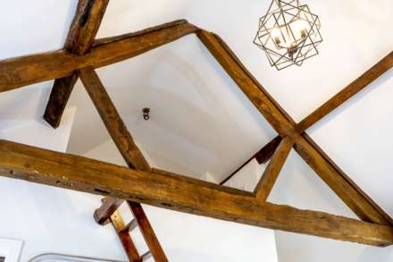 Lyneham Farm Cottages, Lyneham, Image 11