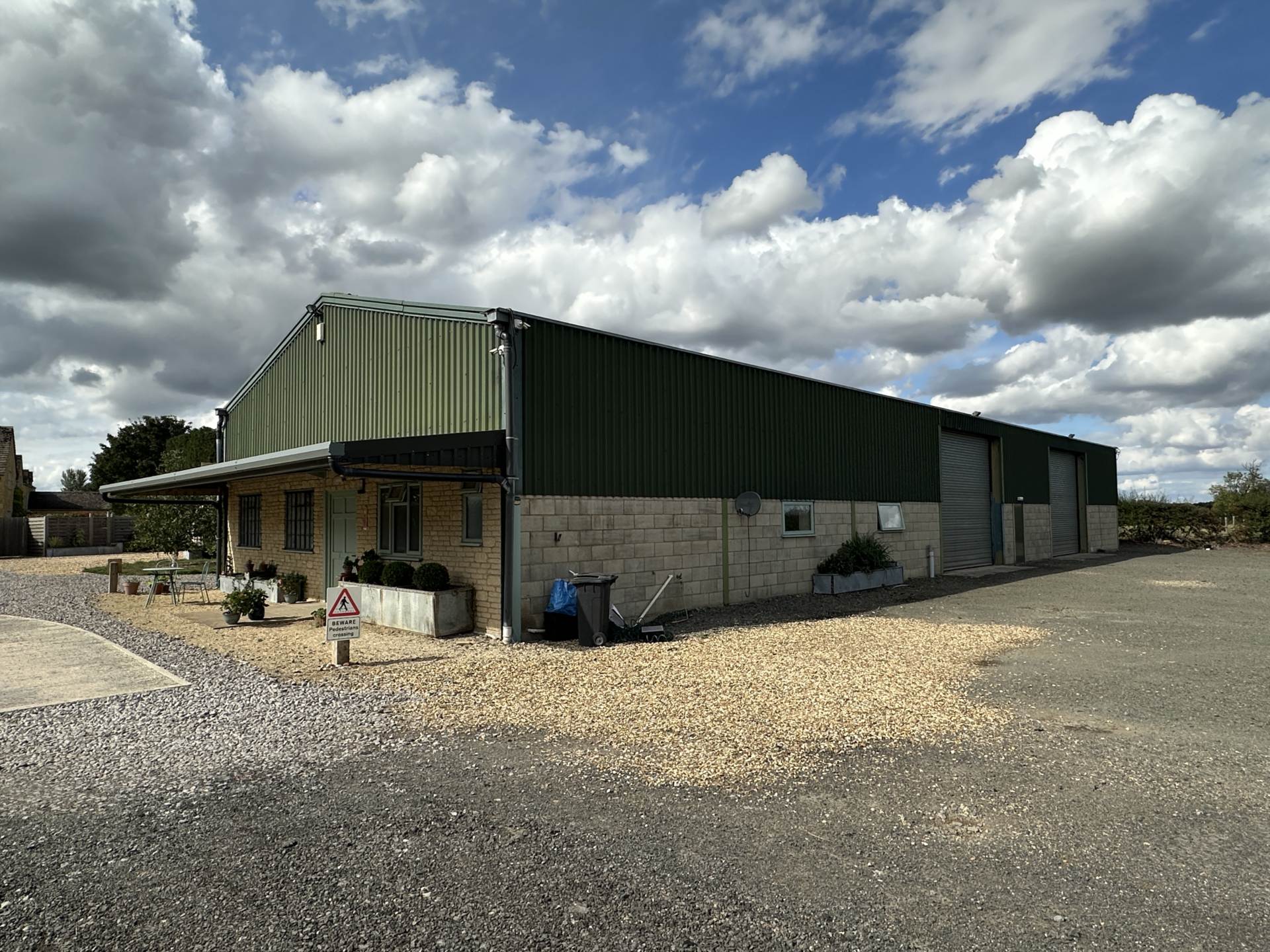 Frogmore Farmhouse, Moreton In Marsh, Image 1