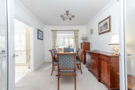 Penhurst Gardens, Chipping Norton, Image 4