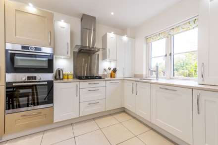 Penhurst Gardens, Chipping Norton, Image 6