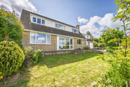 The Leys, Chipping Norton