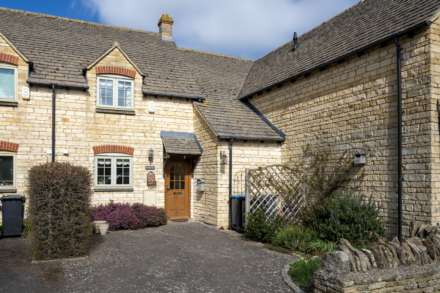 3 Bedroom Semi-Detached, Cook Row, Ascott Under Wychwood