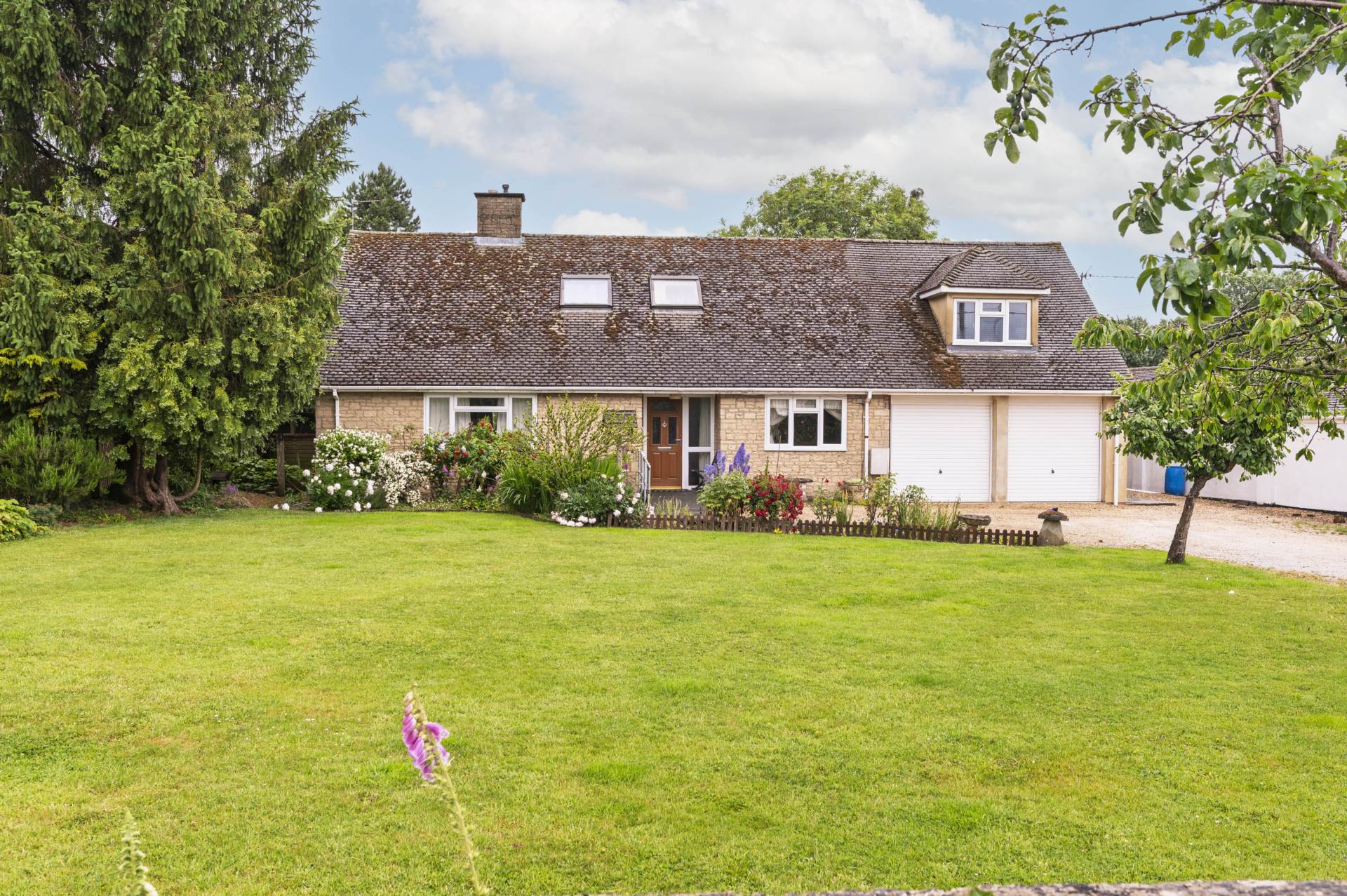 Wards Lane, Finstock, Image 1