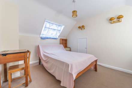 Wards Lane, Finstock, Image 7