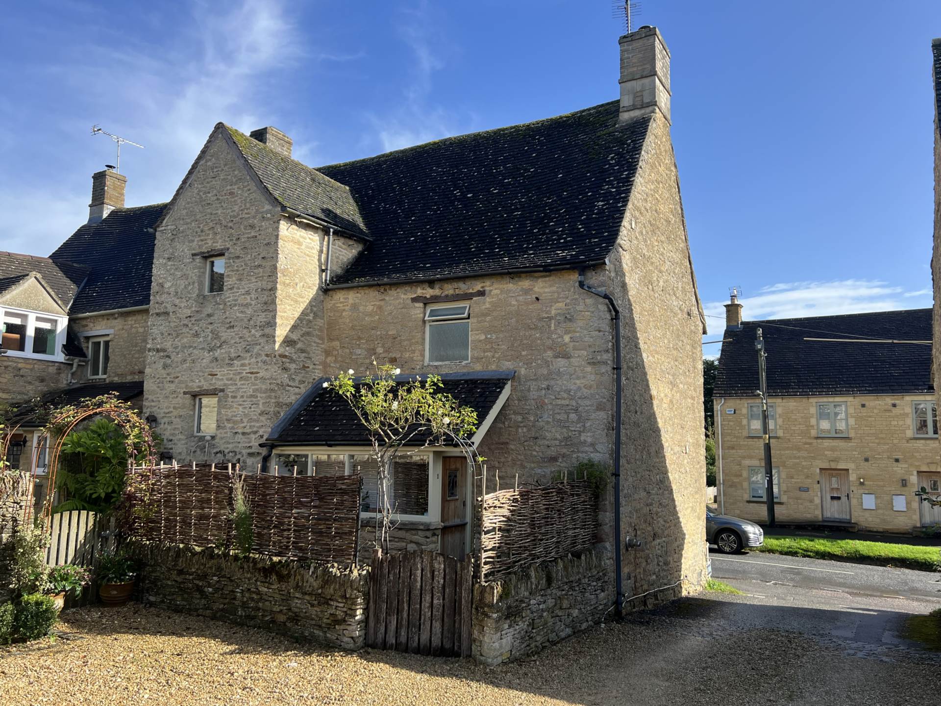 The Square, Churchill, Image 13