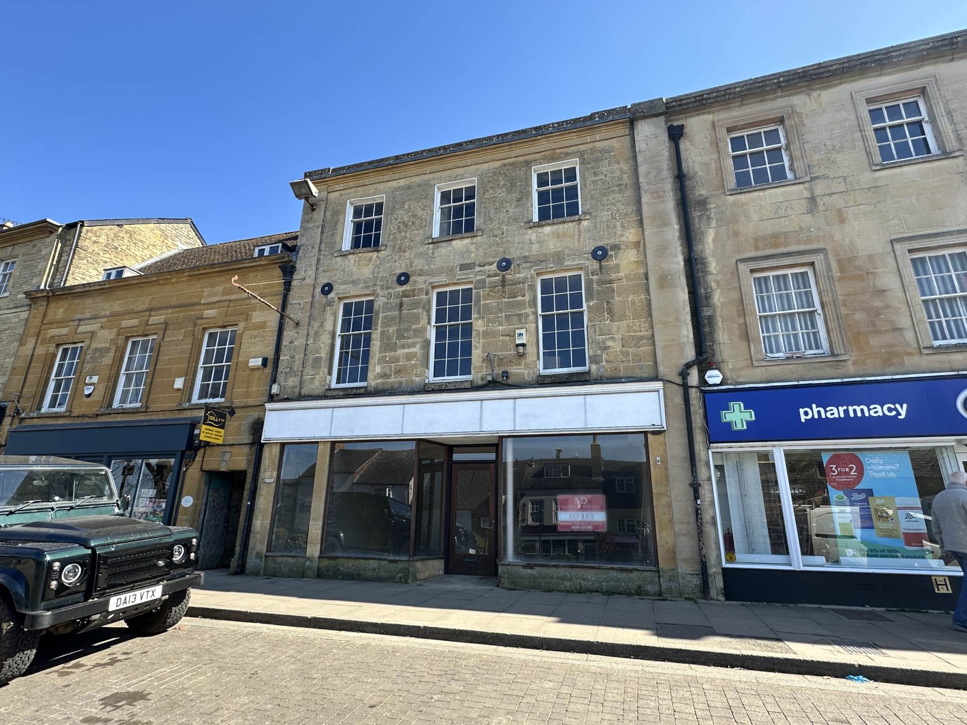 High Street, Chipping Norton, Image 1