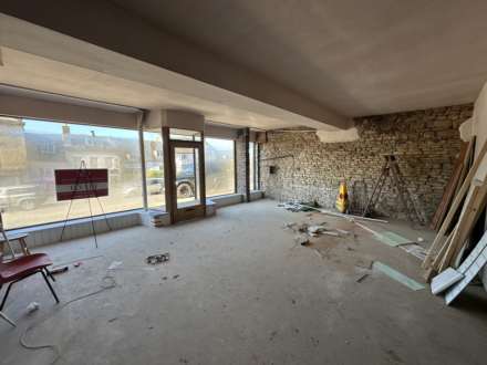 High Street, Chipping Norton, Image 2