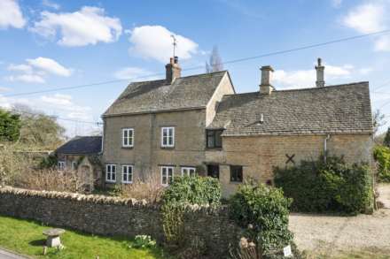 3 Bedroom Detached, Whitfield, Shipton Road, Milton Under Wychwood