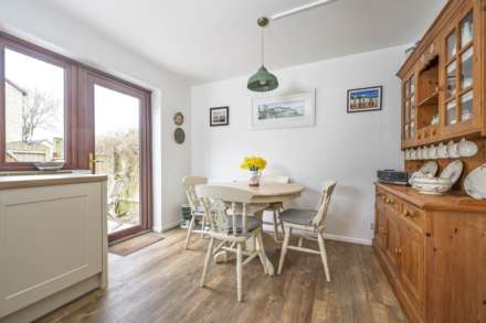 Tanners Court, Charlbury, Image 4