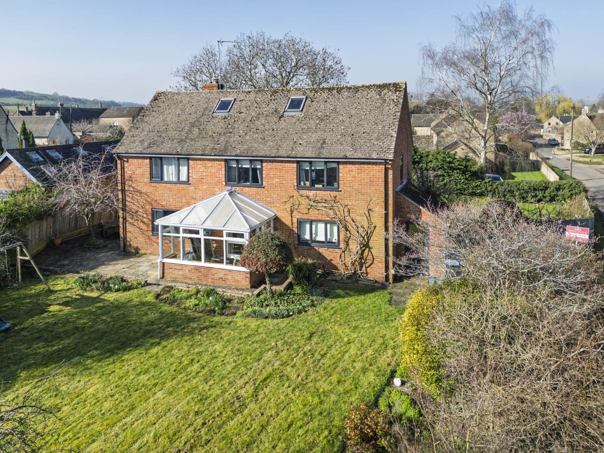 Broad Street, Long Compton, Image 18