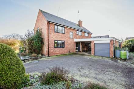 Broad Street, Long Compton, Image 1