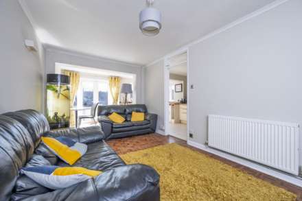 Hitchmans Drive, Chipping Norton, Image 2
