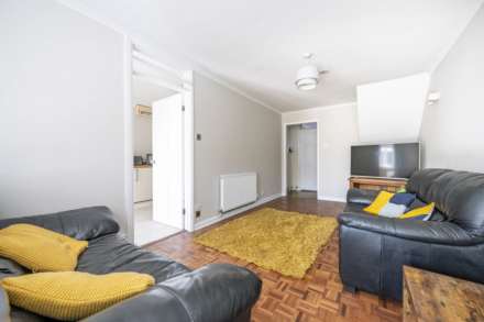 Hitchmans Drive, Chipping Norton, Image 3