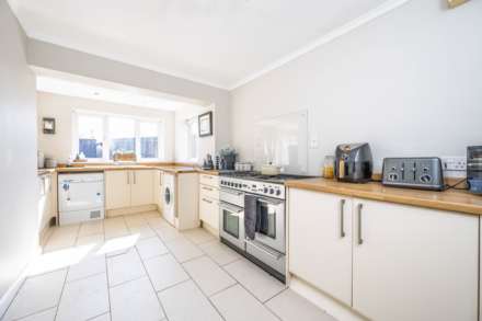 Hitchmans Drive, Chipping Norton, Image 4