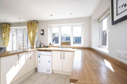 Hitchmans Drive, Chipping Norton, Image 5