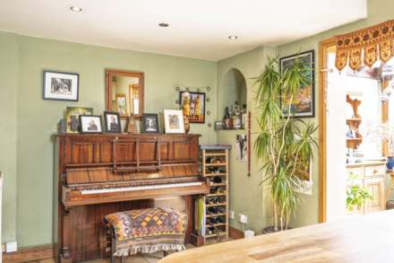 Fowlers Road, Kingham, Image 7