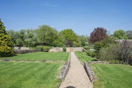Banks Farm, Upper Oddington, Image 16