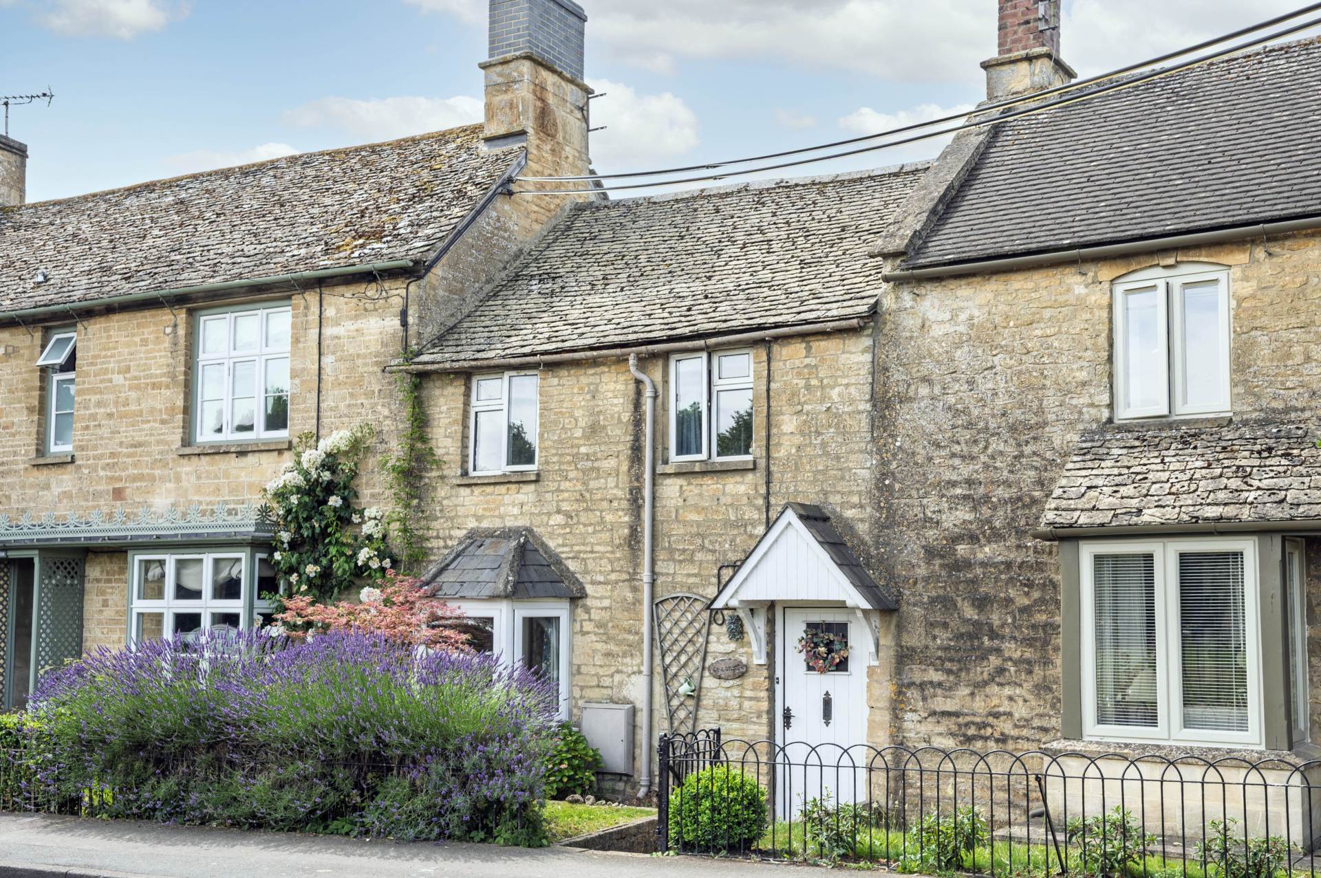 Shipton Road, Milton-Under-Wychwood, Image 1