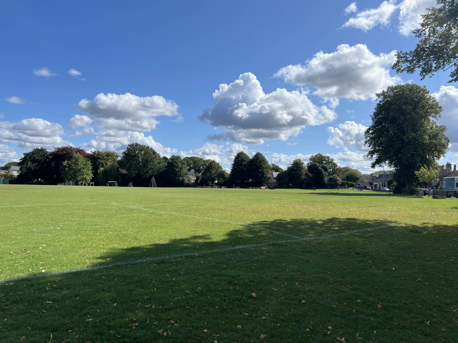 Shipton Road, Milton-Under-Wychwood, Image 13