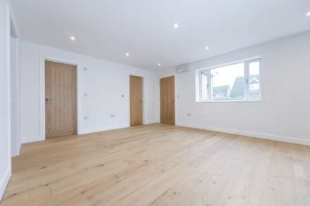 Lewis Road, Chipping Norton, Image 6