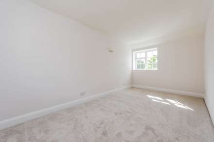 Chapel Lane, Salford, Image 11