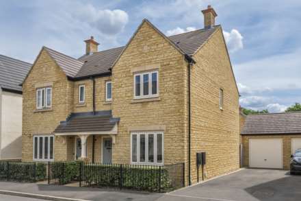 Phillips Drive, Chipping Norton