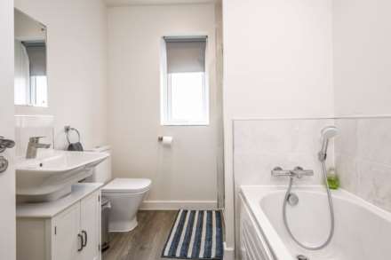 Phillips Drive, Chipping Norton, Image 12