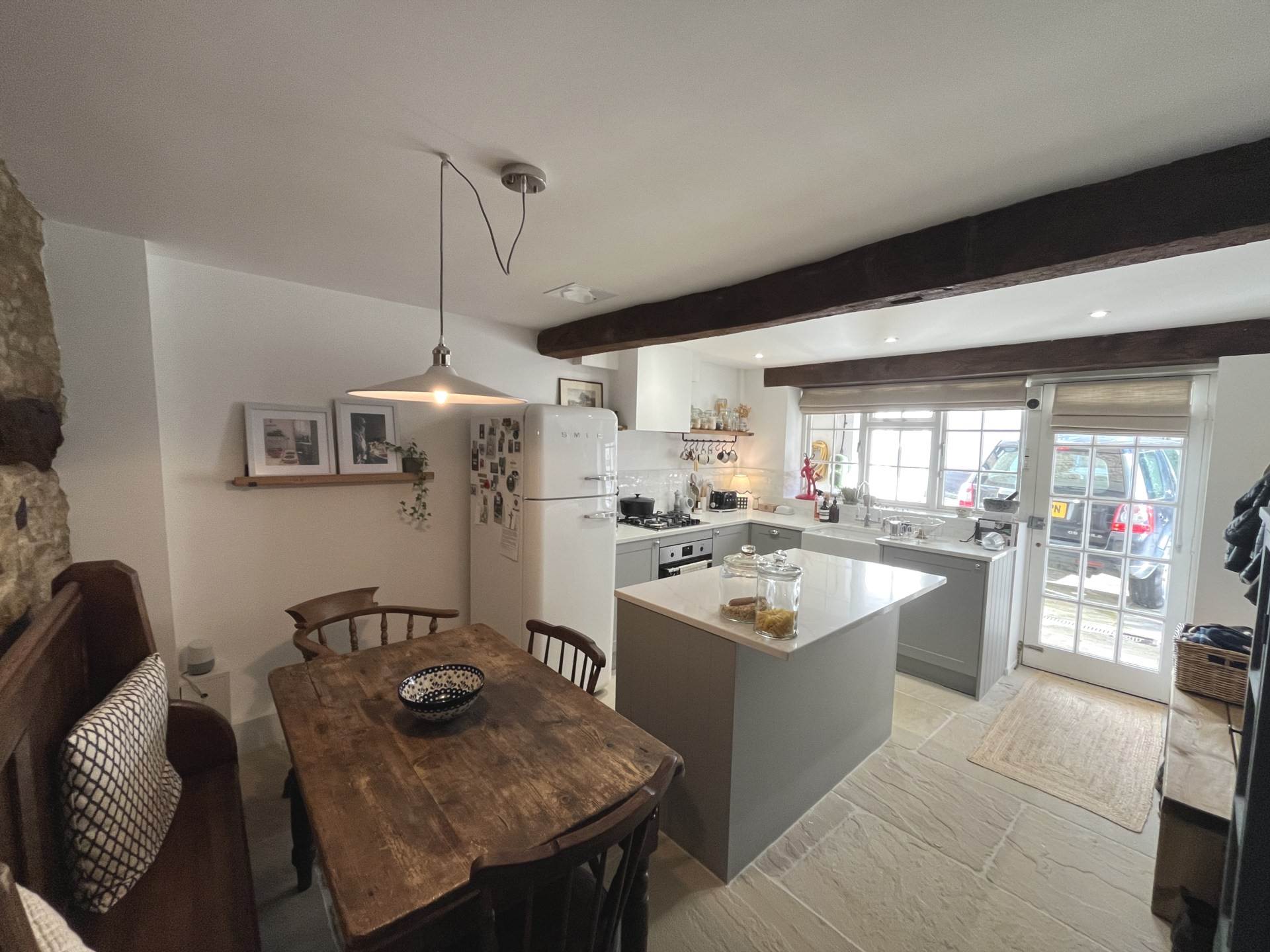 Kings Head Mews, Chipping Norton, Image 2