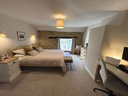 Kings Head Mews, Chipping Norton, Image 5