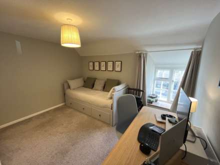 Kings Head Mews, Chipping Norton, Image 6