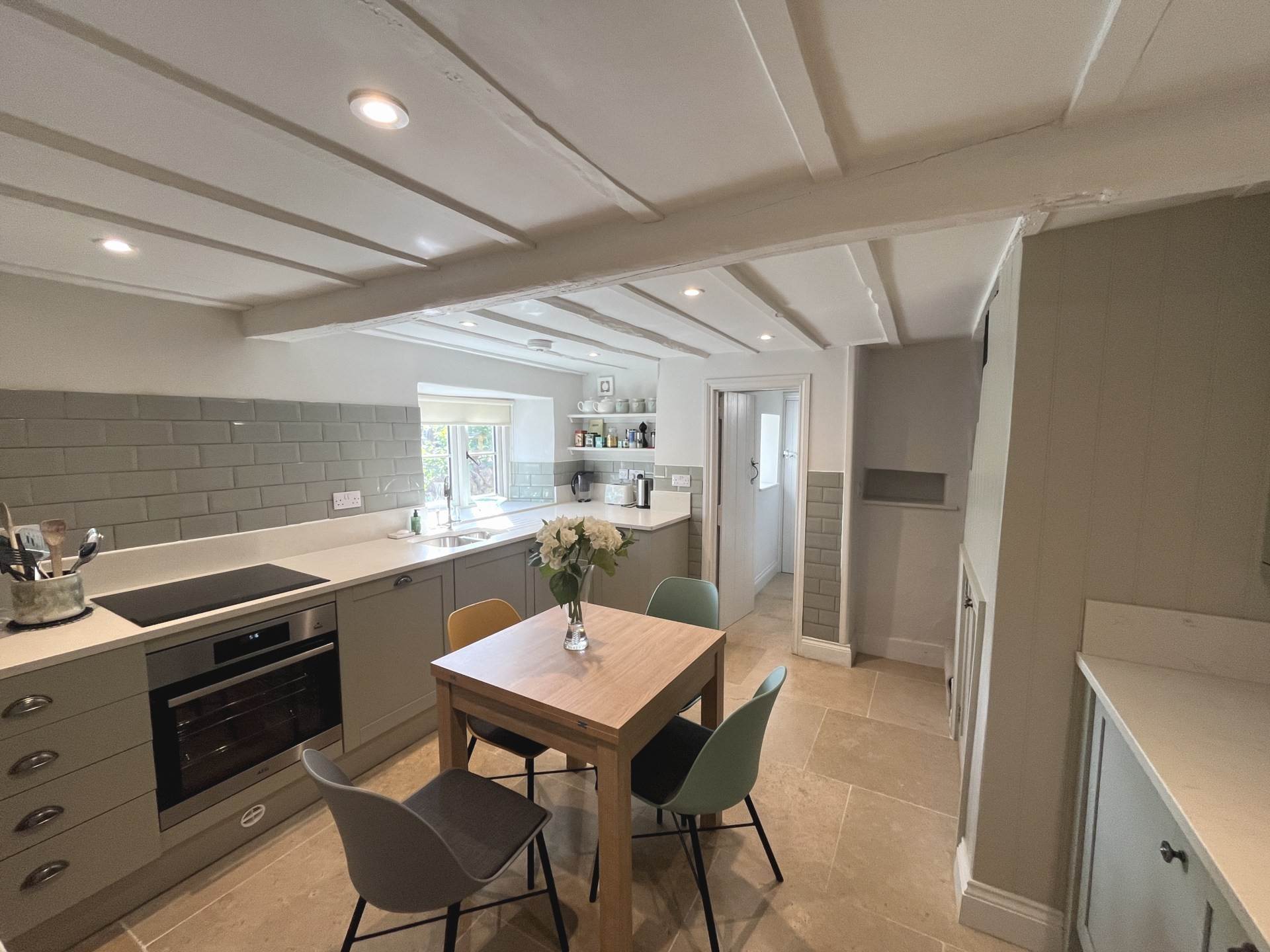 Manor Cottage, Great Rollright, Image 2