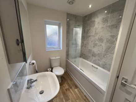 Phillips Drive, Chipping Norton, Image 6