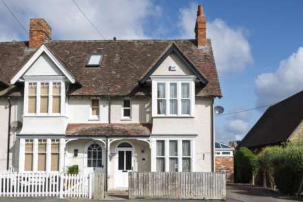 Property For Rent Hensington Road, Woodstock
