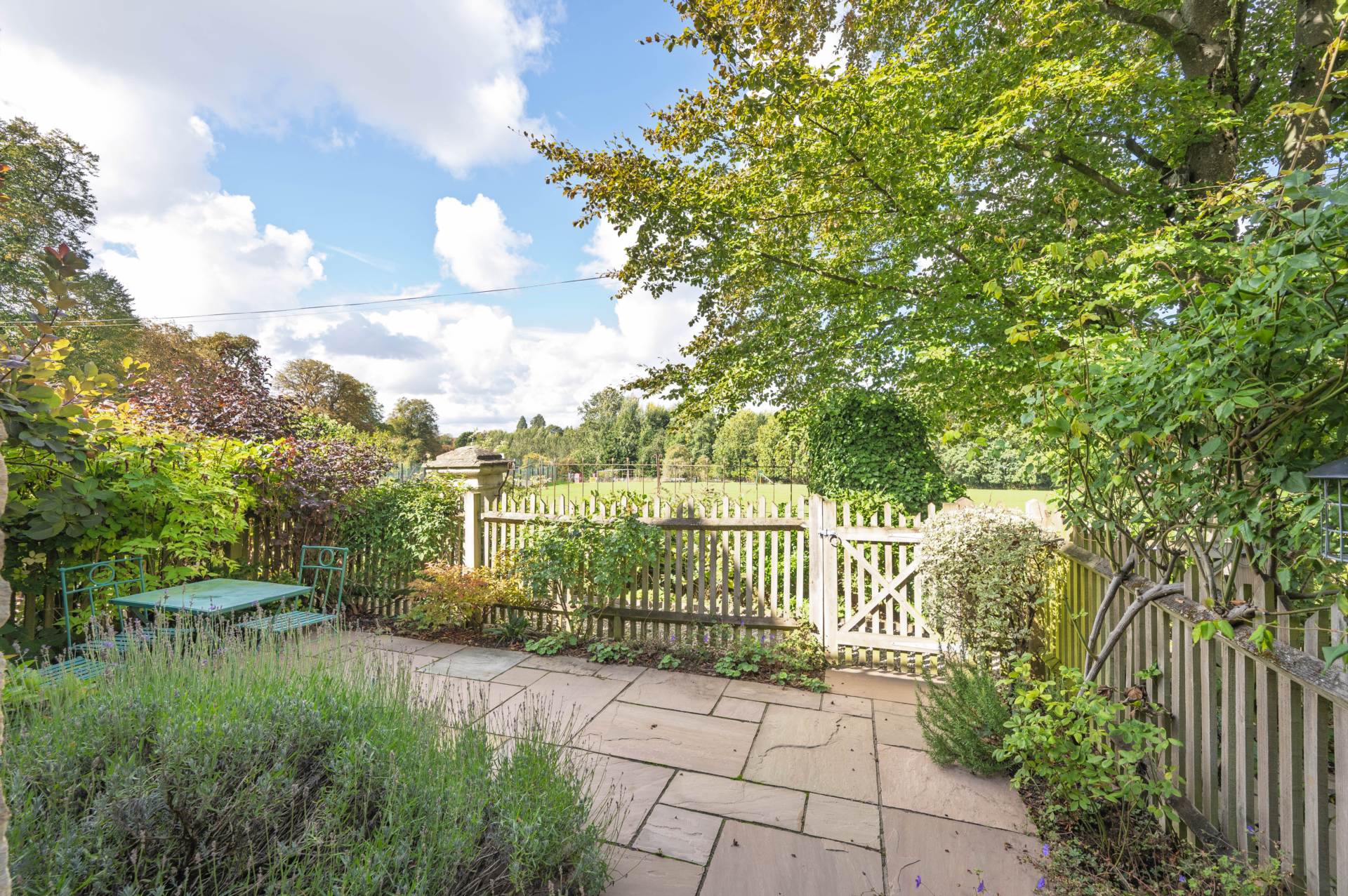 Penhurst Gardens, Chipping Norton, Image 15