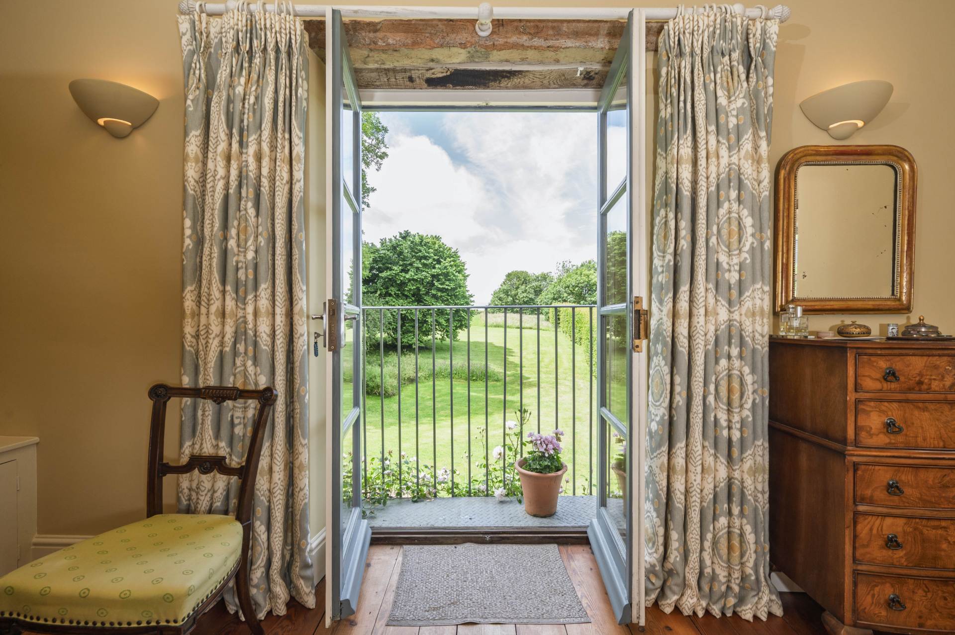 Fiddlers Hill, Shipton Under Wychwood, Image 15