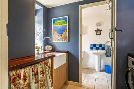 Fiddlers Hill, Shipton Under Wychwood, Image 13