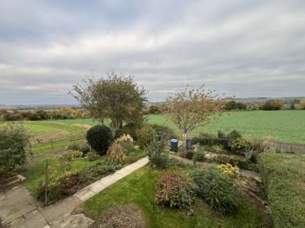 Smallstones Farm Cottages, Cornbury Park, Image 8