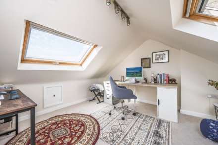 Hill Close, Chipping Norton, Image 11