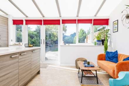 Hill Close, Chipping Norton, Image 4