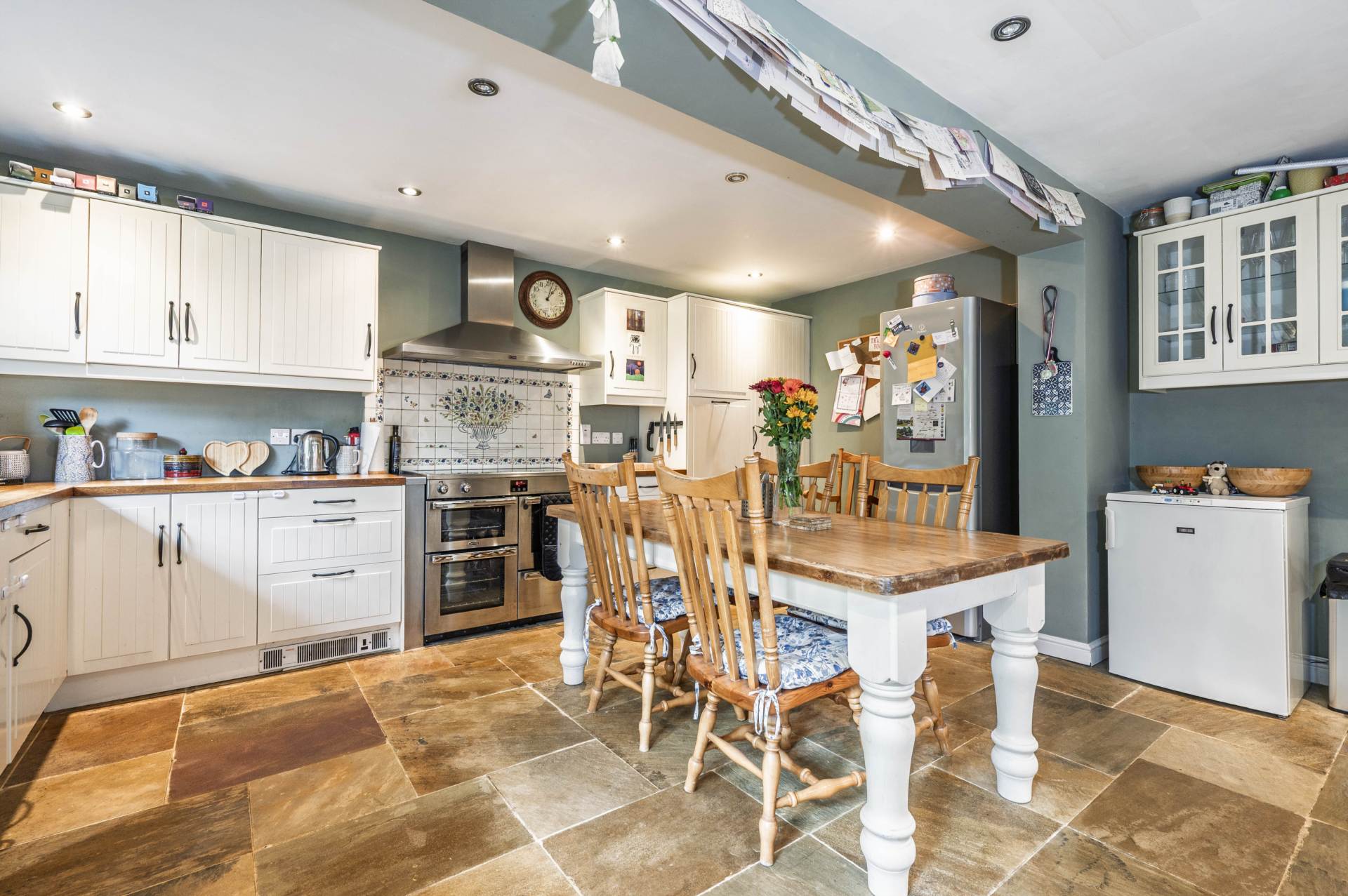 Sweetmore Close, Oddington, Image 4