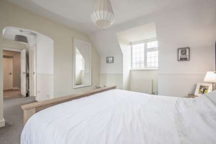 Sweetmore Close, Oddington, Image 8