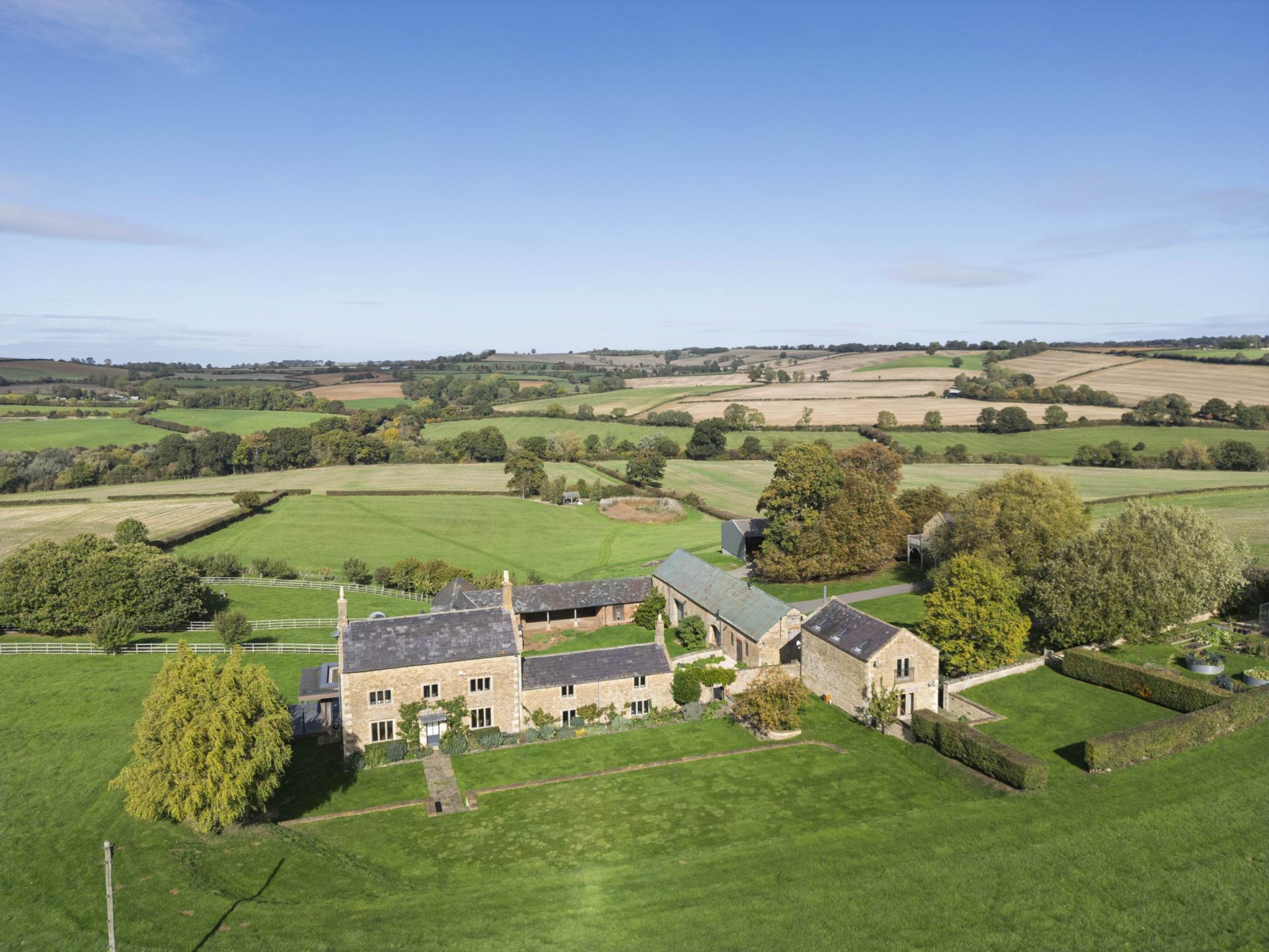 Farnicombe Farm, Ascott, Image 1